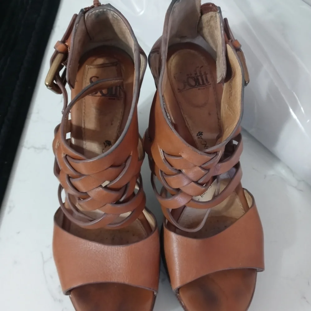 Sofft Ohana Wooden Platform camel Genuine Leather peep toe Heels 7.5